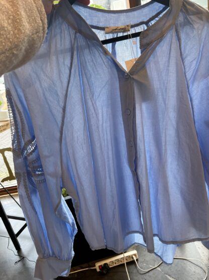 Trust Blouse Lynn Blauw